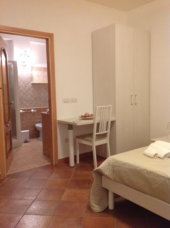 B&B A Casa Di Amici 贾迪尼-纳克索斯 外观 照片